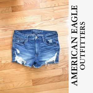 American 🦅 Eagle Hi Rise Distressed Denim Shorts
